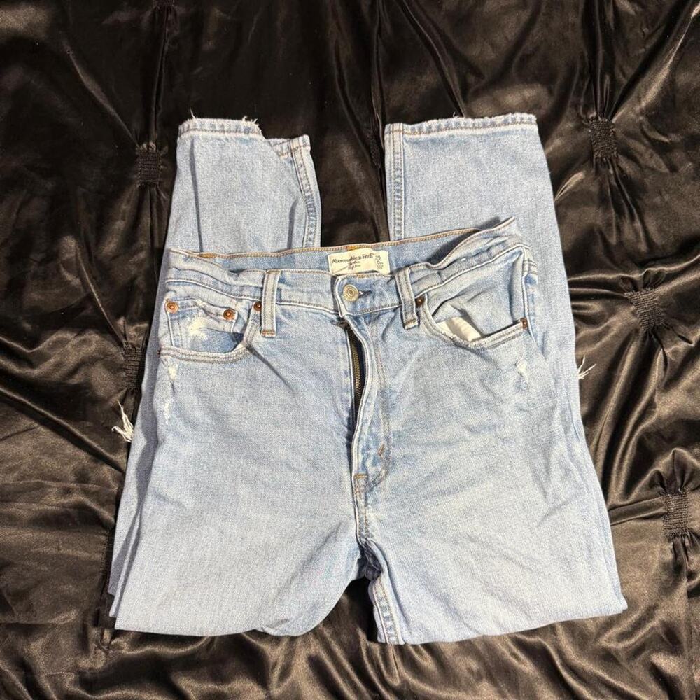 Abercrombie fitch light wash